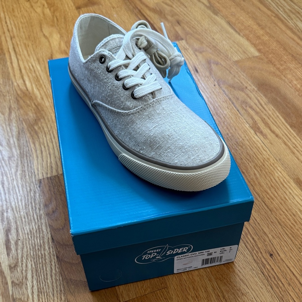 Sperry classic cvo Men’s 8 natural color